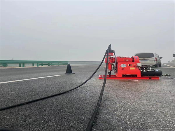 黄岩马路路基路面开裂下沉注浆加固灌浆